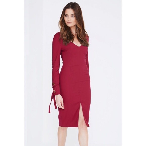 Lavish Alice Dresses & Skirts - NWT Lavish Alice Plunge Eyelet Midi Dress